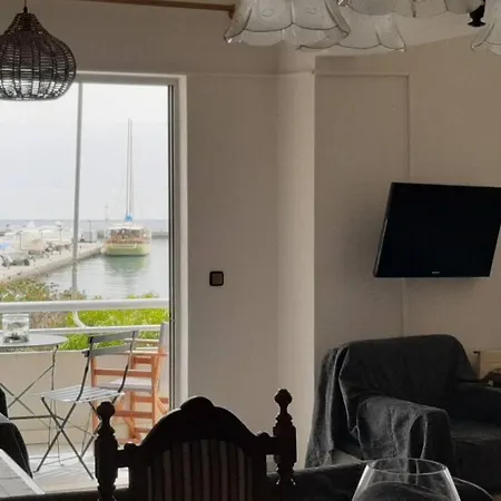 Apartment Sea Front
